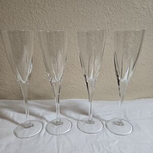 Crystal Champagne Flutes Set Of 4 9in